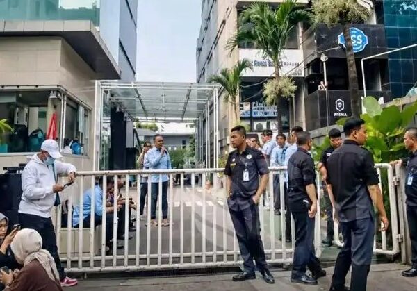 Penggeledahan Misterius di Kantor BGN Bikin Geger, Kejagung Masih Bungkam Soal Kasusnya